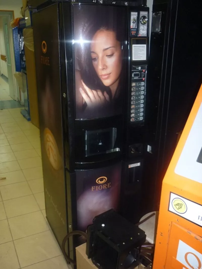 Кофейный автомат SM Coin Vista Новый
