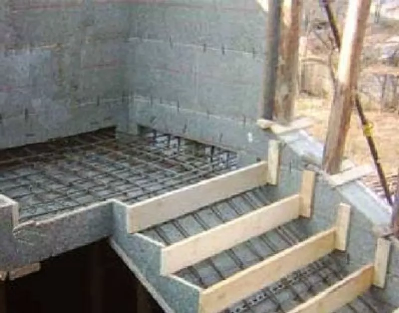 Монолитные бетонные лестницы 6